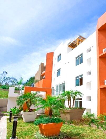 Penthouse de 225 m2 en Guachipelín Escazú con gran terraza y vistas