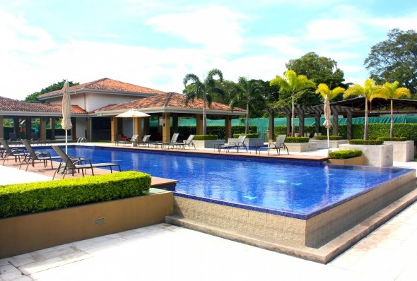 Montesol Santa Ana Pozos! Lujoso apartamento amueblado