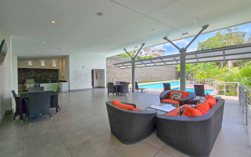 Jaboncillos Escazú! Condo con vista / jardín y línea blanca