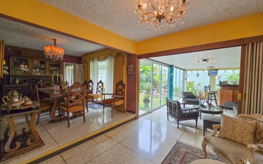 Casa Esquinera en Rohrmoser Nunciatura Ideal para Remodelar o Desarrollo de Apartamentos