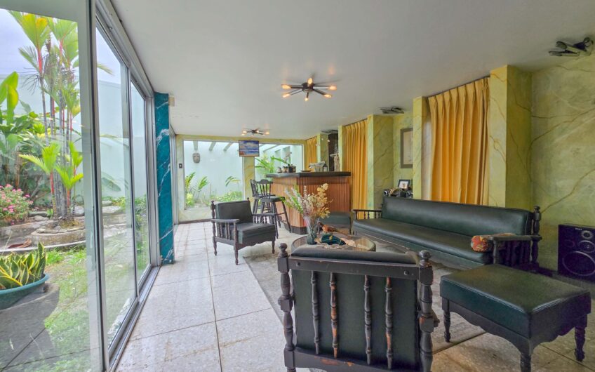 Casa Esquinera en Rohrmoser Nunciatura Ideal para Remodelar o Desarrollo de Apartamentos
