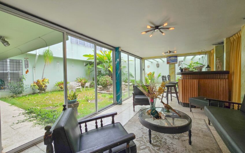 Casa Esquinera en Rohrmoser Nunciatura Ideal para Remodelar o Desarrollo de Apartamentos