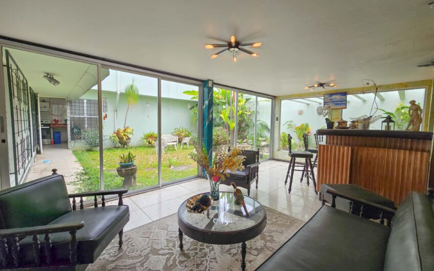 Casa Esquinera en Rohrmoser Nunciatura Ideal para Remodelar o Desarrollo de Apartamentos