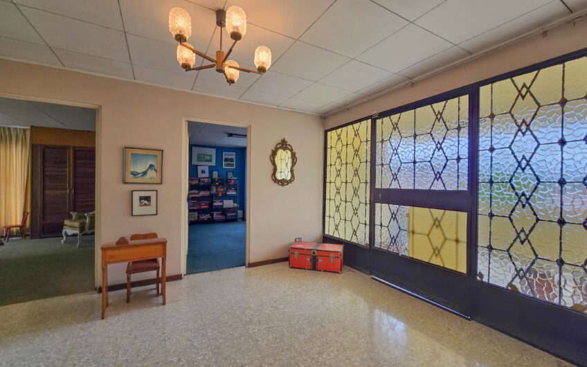 Casa Esquinera en Rohrmoser Nunciatura Ideal para Remodelar o Desarrollo de Apartamentos