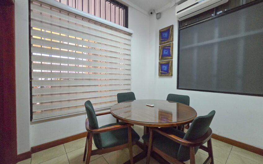 Espacio de oficinas de 318 m2 en Sabana Sur