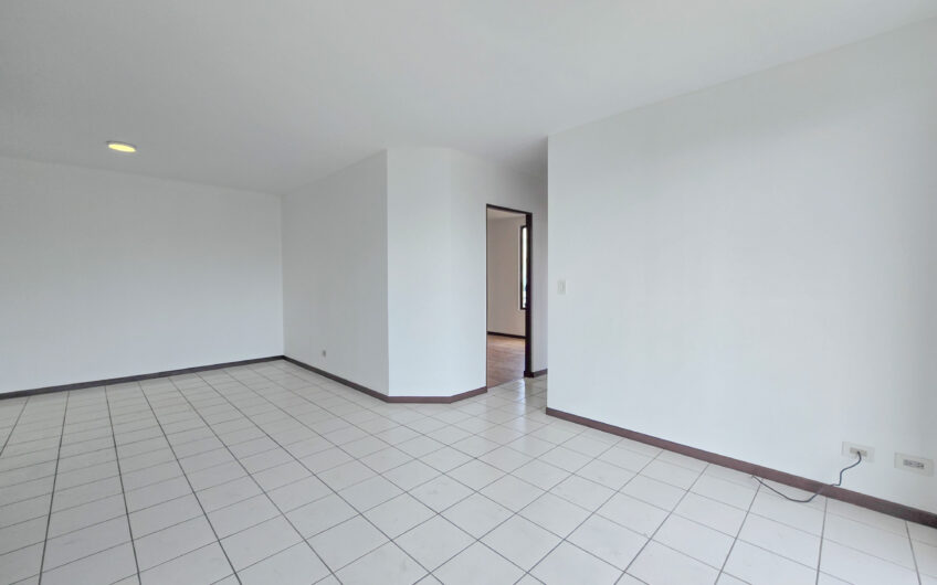 Apartamento en Alquiler con Vista x Ucimed | Condominio Brisas del Oeste, Sabana