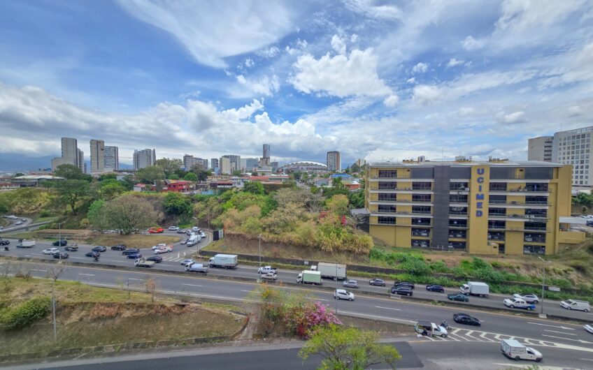 Apartamento en Alquiler con Vista x Ucimed | Condominio Brisas del Oeste, Sabana