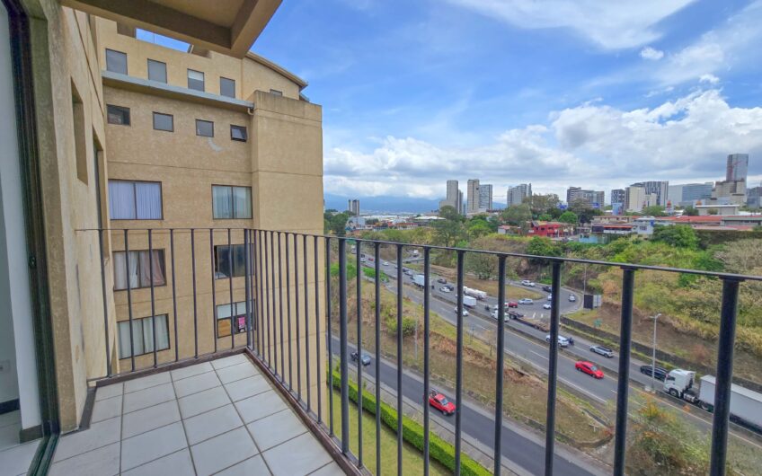 Apartamento en Alquiler con Vista x Ucimed | Condominio Brisas del Oeste, Sabana