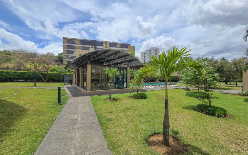 Apartamento en Alquiler con Vista x Ucimed | Condominio Brisas del Oeste, Sabana