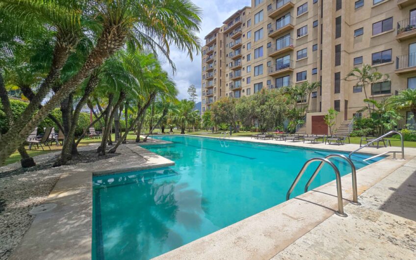 Apartamento en Alquiler con Vista x Ucimed | Condominio Brisas del Oeste, Sabana