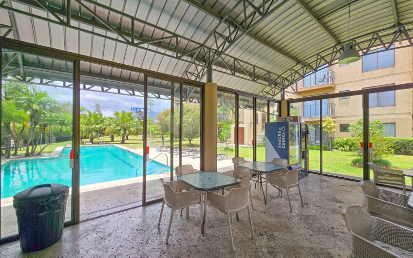 Apartamento en Alquiler con Vista x Ucimed | Condominio Brisas del Oeste, Sabana