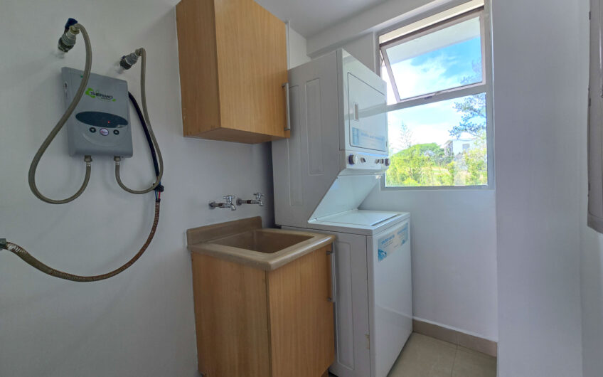 Penthouse de 225 m2 en Guachipelín Escazú con gran terraza y vistas