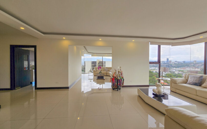 Penthouse de 3 habit. con full vistas en Bello Horizonte Escazú