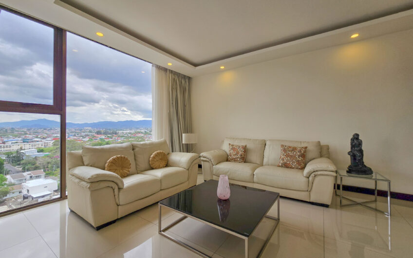 Penthouse de 3 habit. con full vistas en Bello Horizonte Escazú