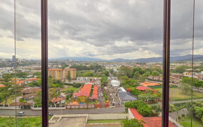 Penthouse de 3 habit. con full vistas en Bello Horizonte Escazú