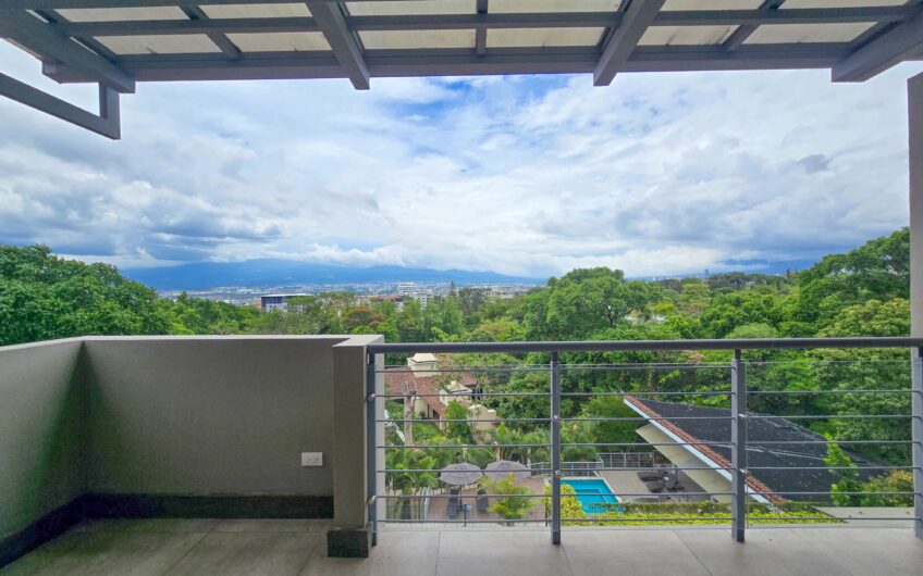 Jaboncillos Escazú! Condo con vista / jardín y línea blanca