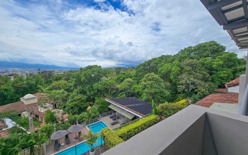 Jaboncillos Escazú! Condo con vista / jardín y línea blanca