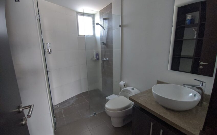 Torre Vistas de Nunciatura Rohrmoser! Apartamento con vista
