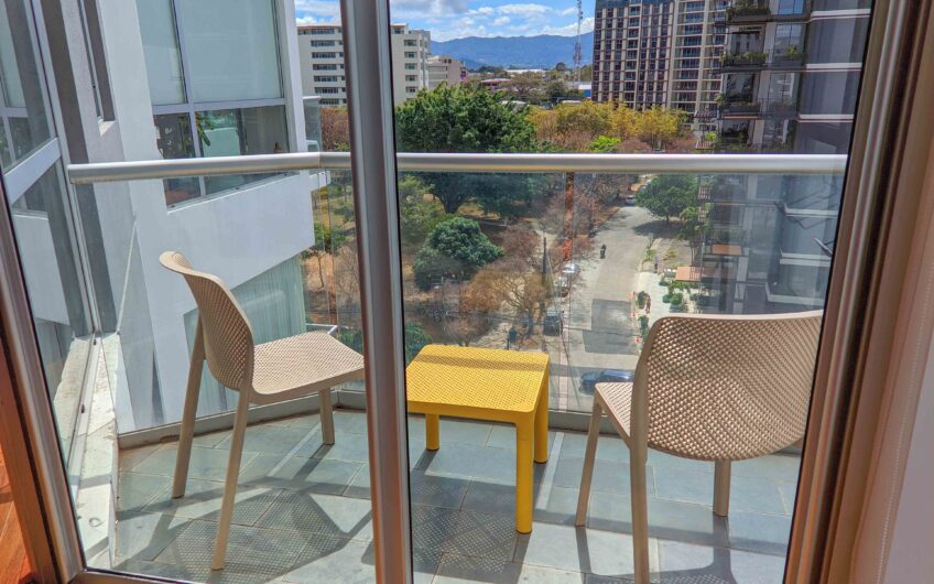 Torre Vistas de Nunciatura Rohrmoser! Apartamento con vista