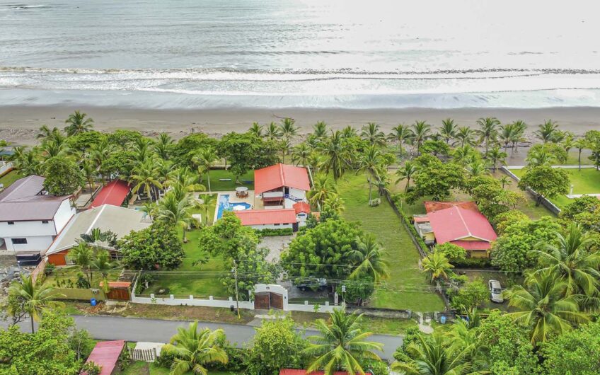 Casa Frente al Mar con Piscina Privada en Playa Tivives | Vista Espectacular + Airbnb Ready