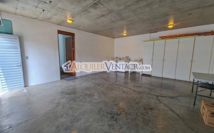 Condo Loft amueblado con vista en Guachipelín x Multiplaza Escazú