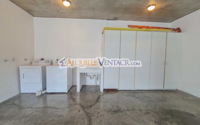 Condo Loft amueblado con vista en Guachipelín x Multiplaza Escazú