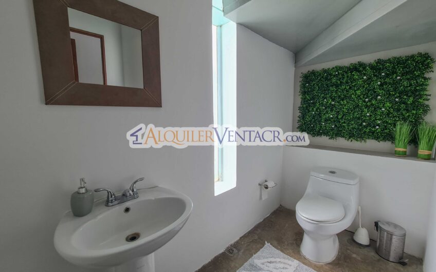 Condo Loft amueblado con vista en Guachipelín x Multiplaza Escazú