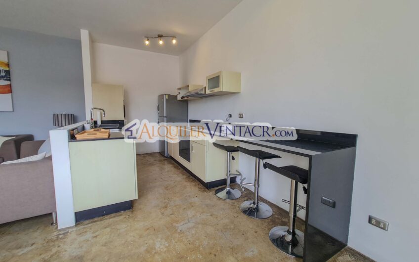 Condo Loft amueblado con vista en Guachipelín x Multiplaza Escazú