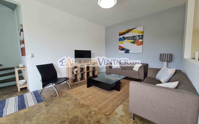 Condo Loft amueblado con vista en Guachipelín x Multiplaza Escazú