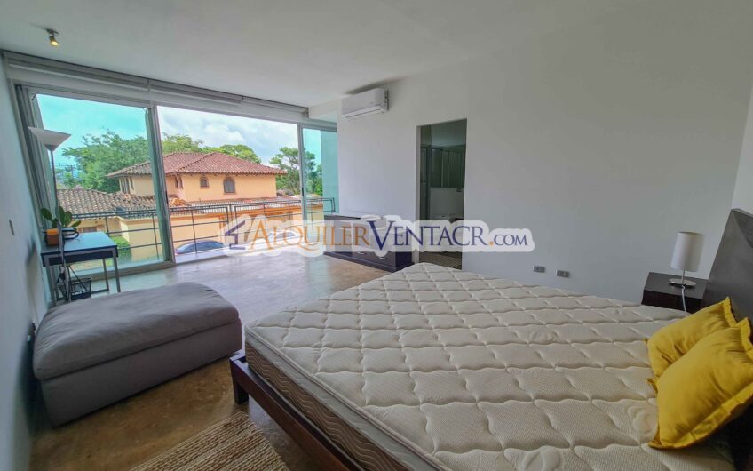 Condo Loft amueblado con vista en Guachipelín x Multiplaza Escazú