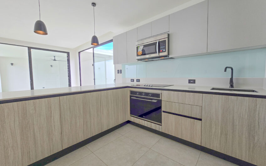 Para estrenar! Alquiler de casa en Condominio Lindora Village – Santa Ana