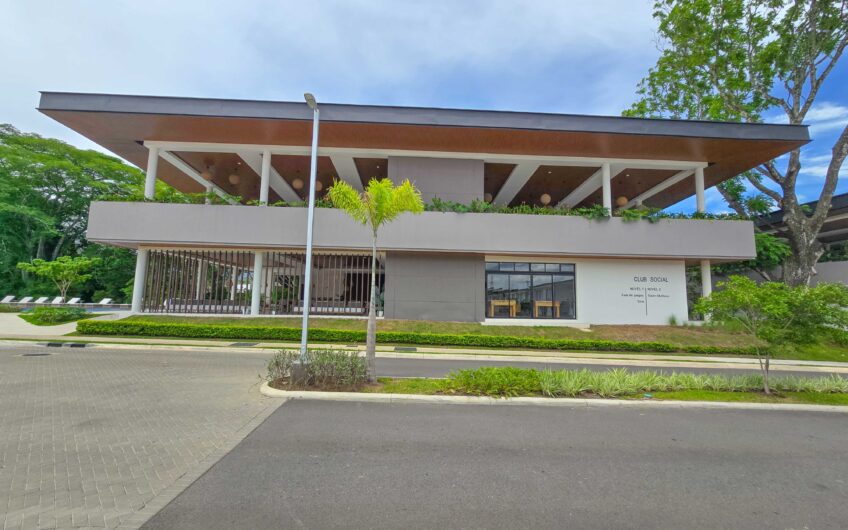 Para estrenar! Alquiler de casa en Condominio Lindora Village – Santa Ana