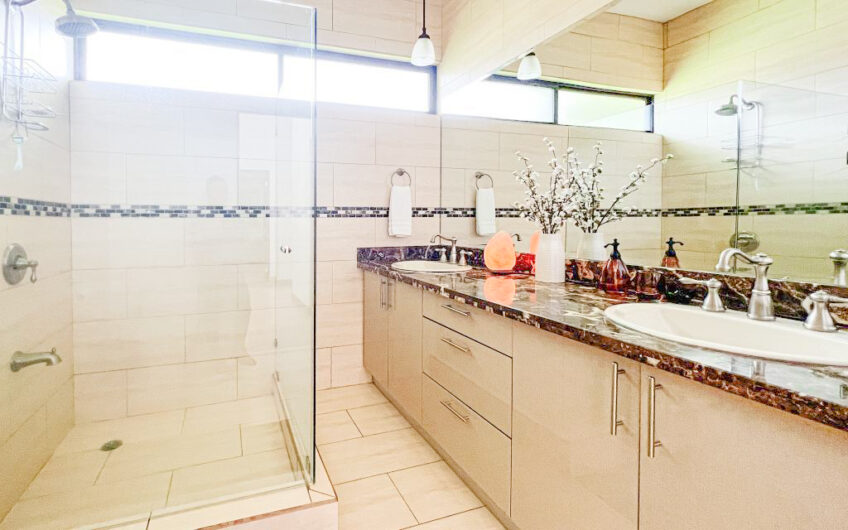 Casa de 450 m2 de una planta con 1.875 m2 de lote en Santa Ana Piedades