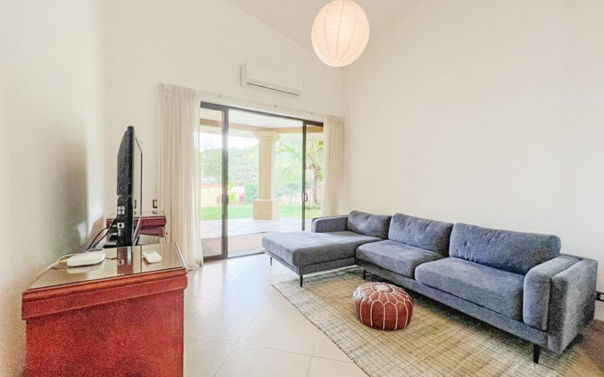 Casa de 450 m2 de una planta con 1.875 m2 de lote en Santa Ana Piedades