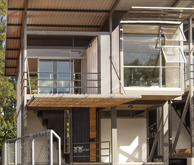 Lindora Santa Ana! Condo estilo Loft de 2 habit. con vista / jardín / línea blanca