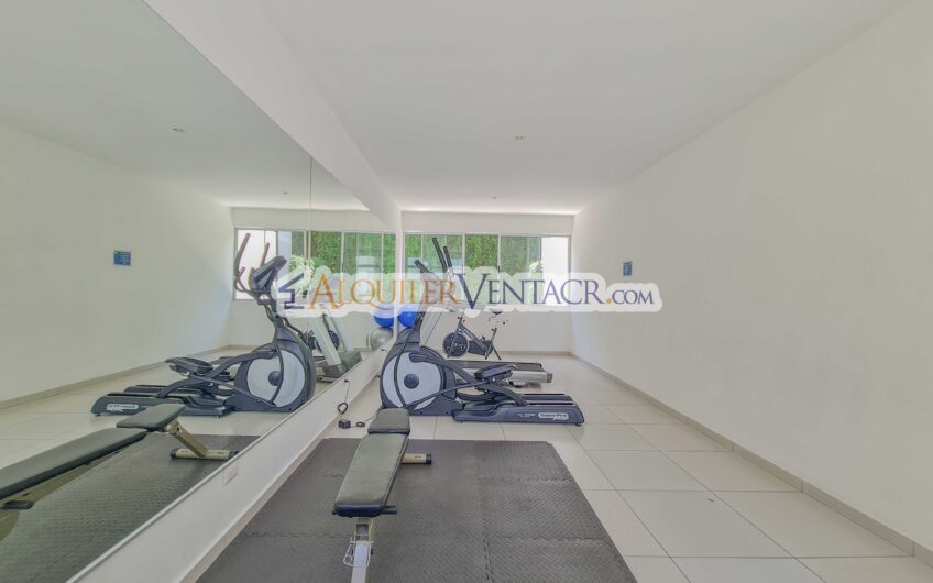 Apartamento de 2 habit. con línea blanca en Santa Ana Centro