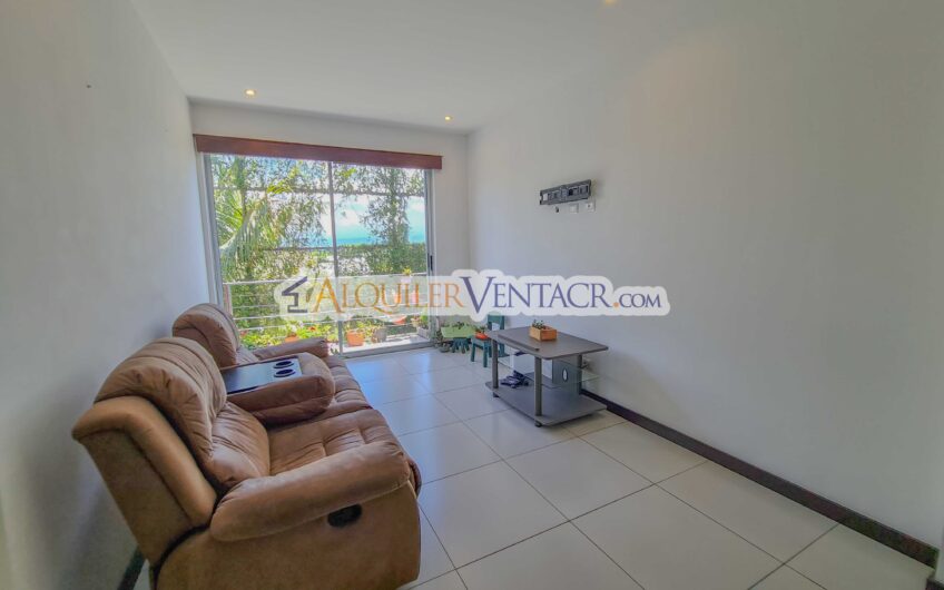 Apartamento de 2 habit. con línea blanca en Santa Ana Centro