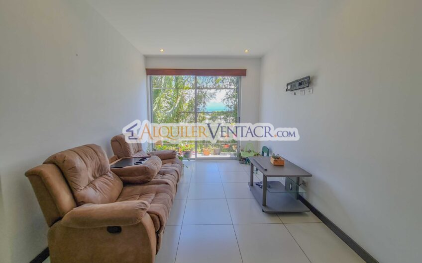 Apartamento de 2 habit. con línea blanca en Santa Ana Centro