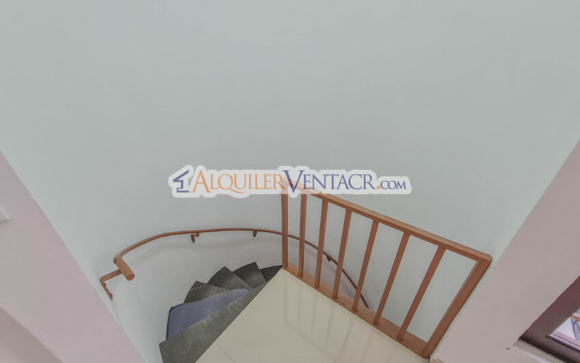 Apartamento para uso de oficina en Sabana Sur x Torre Universal