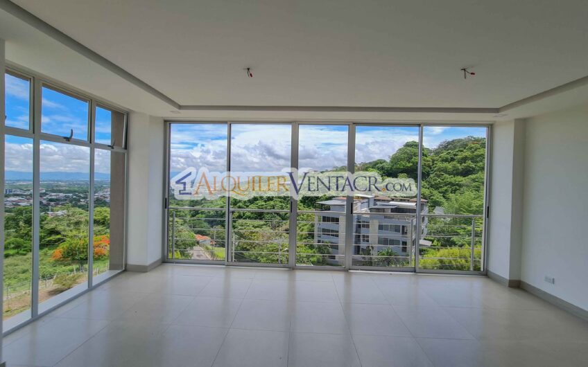 Penthouse Esquinero de Lujo con Impresionantes Vistas en Alto Las Palomas Santa Ana