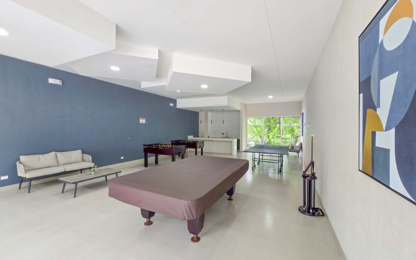 Penthouse Esquinero de Lujo con Impresionantes Vistas en Alto Las Palomas Santa Ana