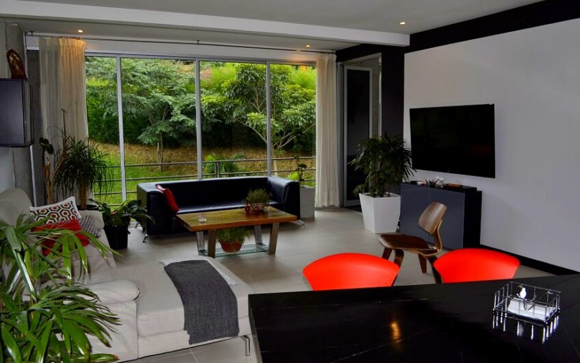 Apartamento con línea blanca y vista en Alto Las Palomas Santa Ana