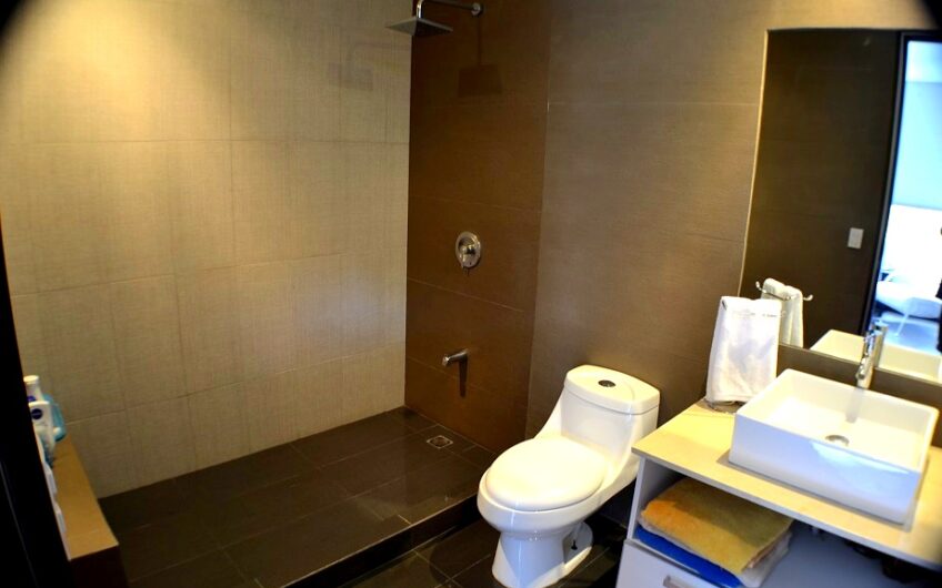 Apartamento con línea blanca y vista en Alto Las Palomas Santa Ana