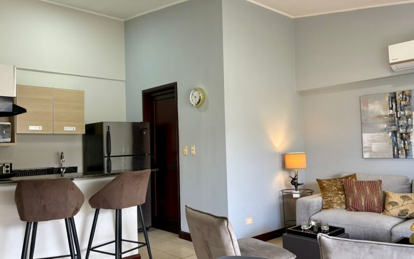 Avalon Santa Ana Centro! Apartamento amueblado con vista
