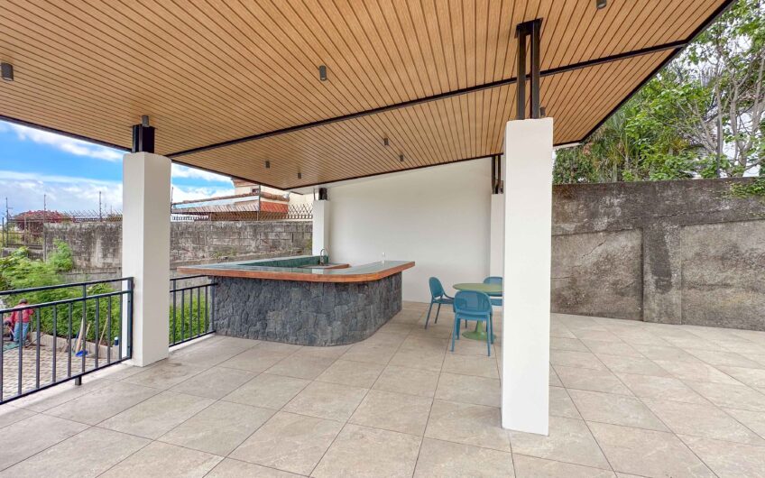 Apartamento de 2 habit. en Bello Horizonte Escazú