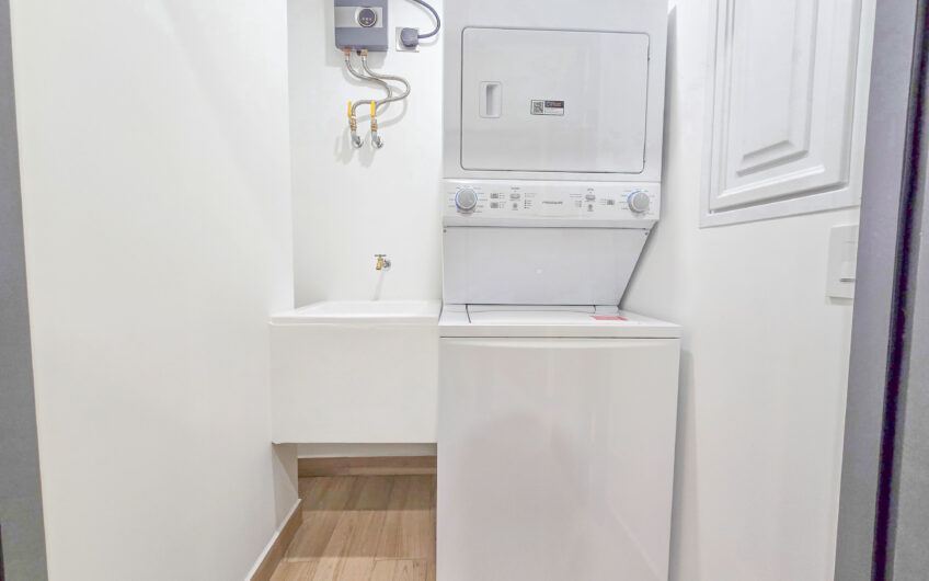 Para estrenar! Lujoso apartamento con jardín y línea blanca en Santa Ana