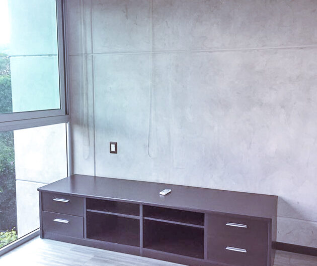 Lindora Santa Ana! Condo contemporáneo amueblado con jardín