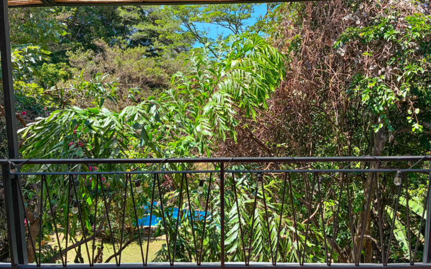 Apartamento Amueblado / Piscina / Vistas / Areas Verdes en San Rafael Escazú