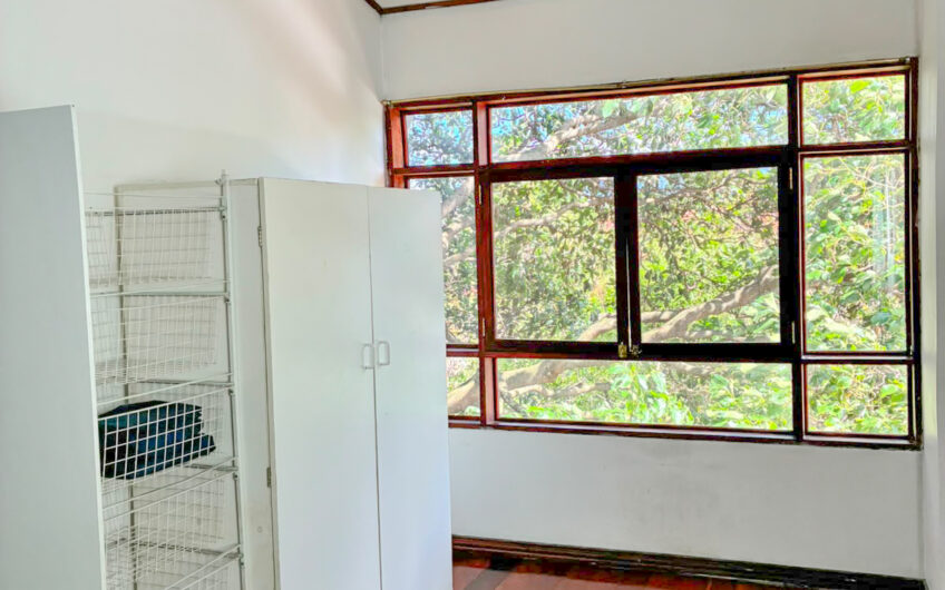 Apartamento Amueblado / Piscina / Vistas / Areas Verdes en San Rafael Escazú