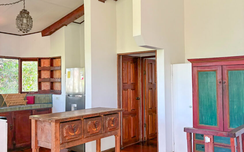 Apartamento Amueblado / Piscina / Vistas / Areas Verdes en San Rafael Escazú